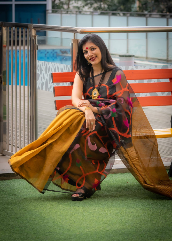 Matka Silk Muslin Jamdani Saree - Cherriscope